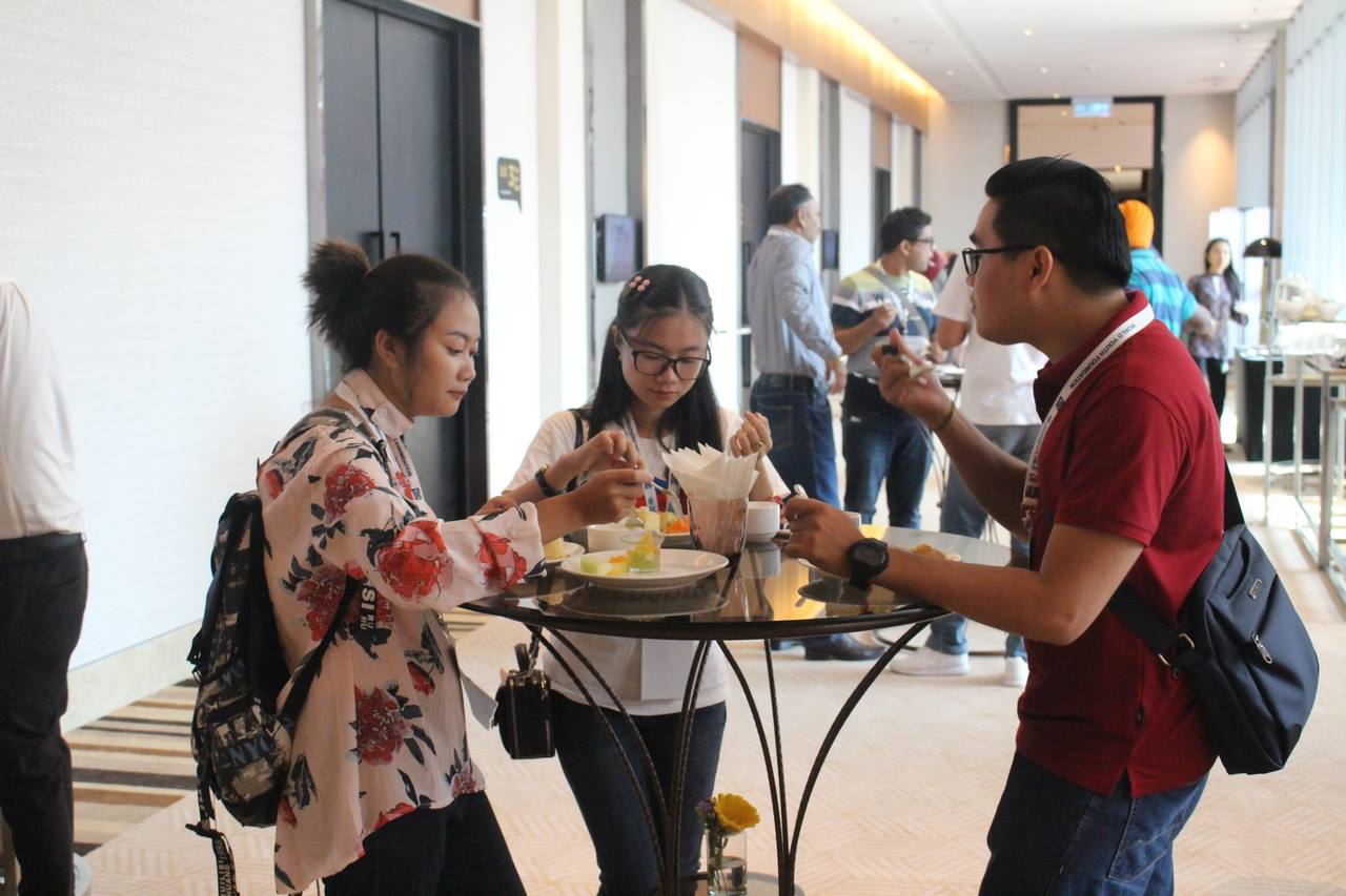 38676747_10156686102572053_6131447405704380416_n